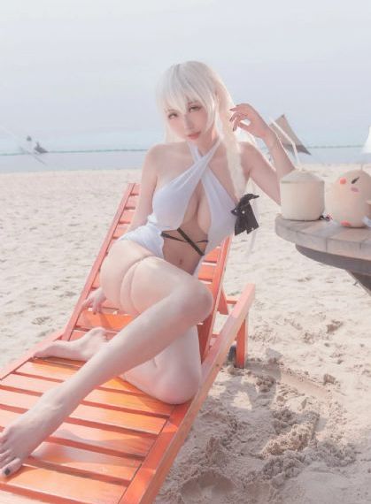 女女成为闺蜜的脚奴_BD免费高清观看