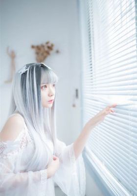 亚洲无吗在线_4K高清迅雷在线观看