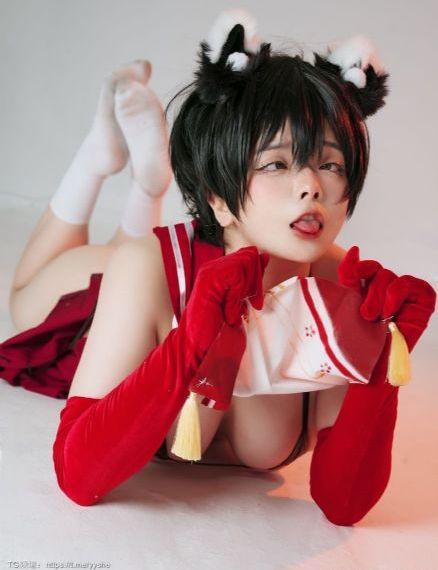 美女高清在线观看免费播放_BD在线观看高清
